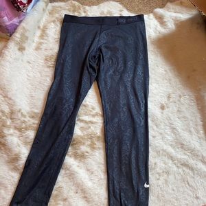Nike pro leggings